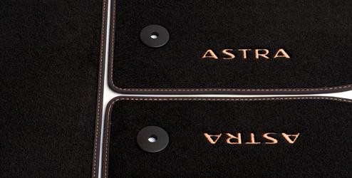 Juego (4 udes) Alfombrillas de velour color cocoa ORIGINAL OPEL ASTRA J, 13353058