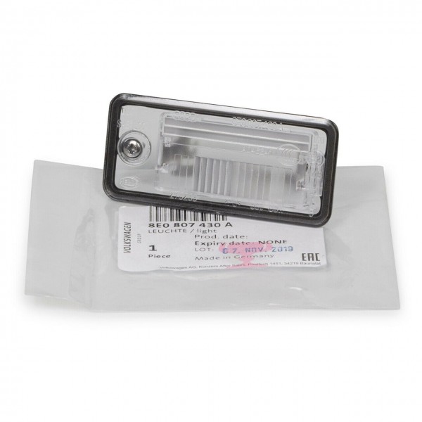 Luz de matrícula Izquierda ORIGINAL AUDI A4 S4,A5, A8 S8, RS4, 8E0807430A