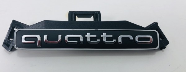 Emblema con soporte 'QUATTRO' negro satinado ORIGINAL AUDI Q3, 83F8537369B9