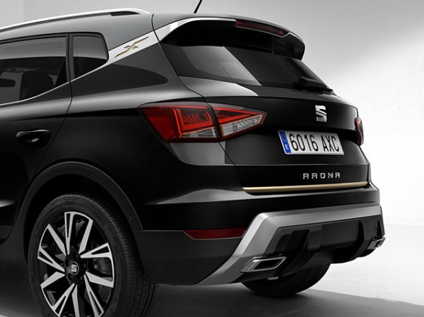 Decorativo parachoques posterior 'Off-road' ORIGINAL SEAT Arona 6F9071365M