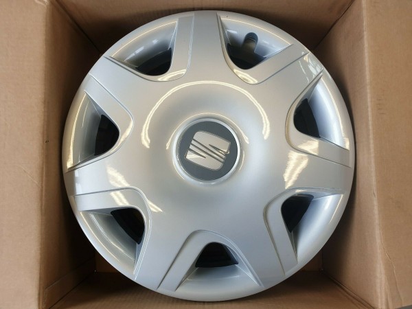 Tapacubo (1 ud) para rueda 'plata titanio- claro' ORIGINAL SEAT, 5P0601147F6L9