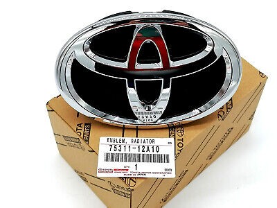 Emblema Anagrama Logo TOYOTA parrilla delantera ORIGINAL TOYOTA Yaris III (P15) 7531102140