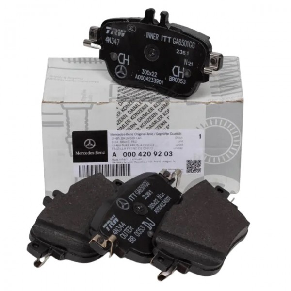 Juego Pastillas Freno Traseras ORIGINAL MERCEDES-BENZ W205 C205 S257 W213 S213 A0004209203