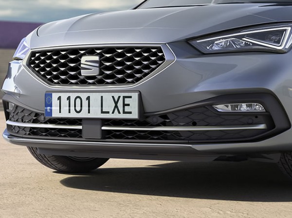 Moldura frontal de rejilla ORIGINAL SEAT Leon 5FA071005