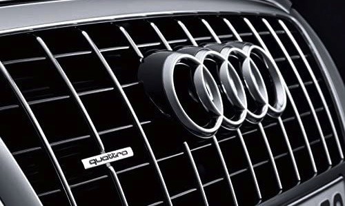 Letras Quattro emblema para la parrilla calandra delantera ORIGINAL AUDI A3 8P0853736B2ZZ