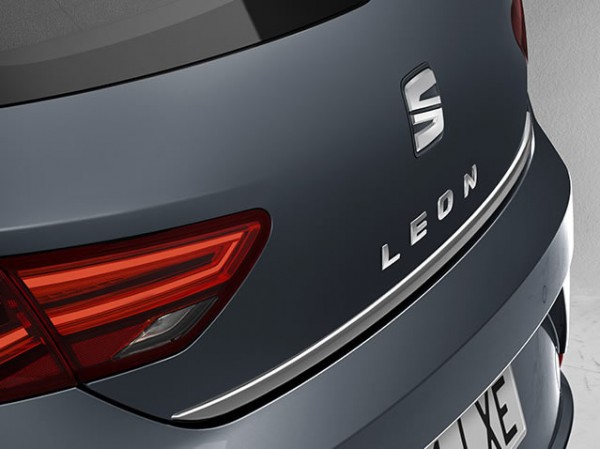 Moldura de Parachoques Trasero cromado ORIGINAL SEAT León 5F0071360