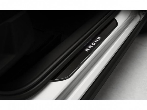 Juego (2 udes) Estriberas laterales inox iluminada ORIGINAL SEAT 6F9071691A