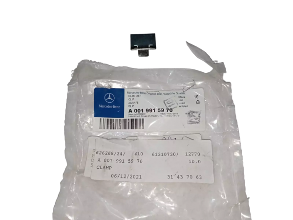 Grapa sujeción revestimiento montante ORIGINAL MERCEDES-BENZ A0009913970