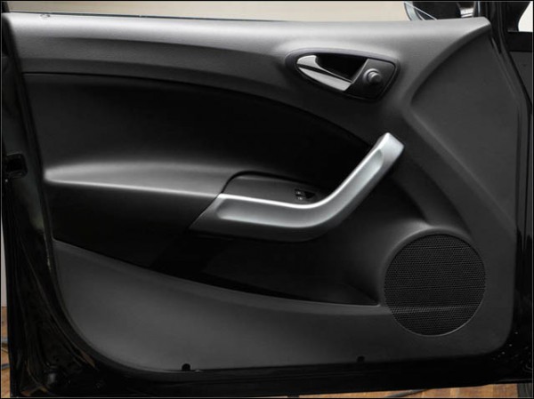 Kit decorativo puertas color aluminio ORIGINAL SEAT Ibiza 6J3064730