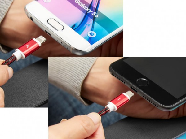 Cable de carga móviles iPhone y Android ORIGINAL SEAT 000051444AK