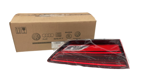 Luz trasera LED con luz antiniebla izquierda ORIGINAL SEAT Leon III (5F1), 5F9945307H