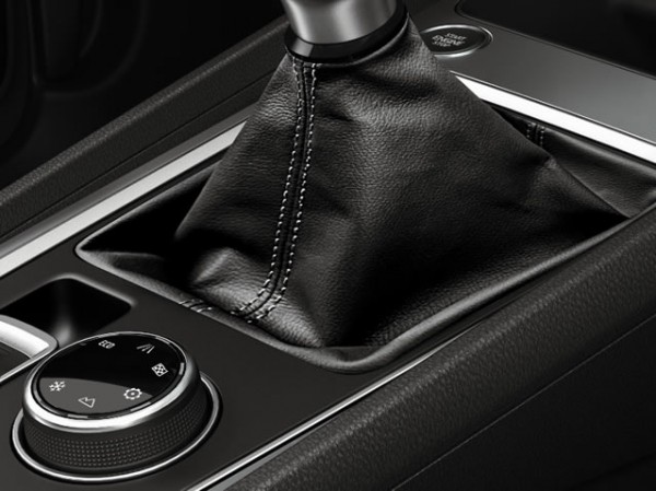 Decorativo consola central 'Plateado' sin kessy ORIGINAL SEAT Ateca 575064740BZ76